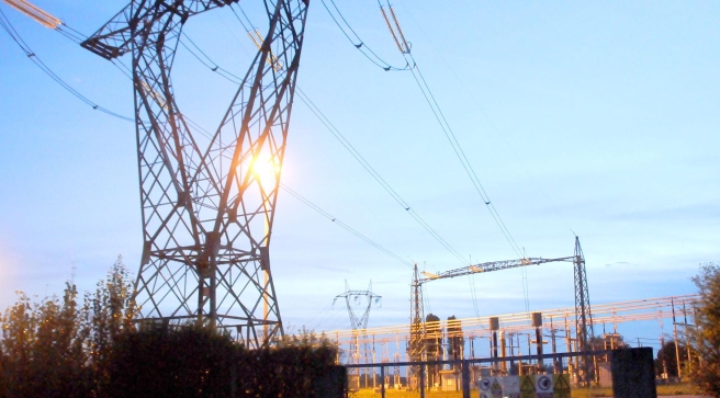 Italia utilizzerà nuovi fondi UE per energia e difesa: misure per famiglie e imprese