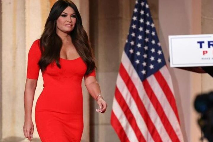 Kimberly Guilfoyle chiede 100 mila dollari a finanziatore di Trump per coprire spese personali