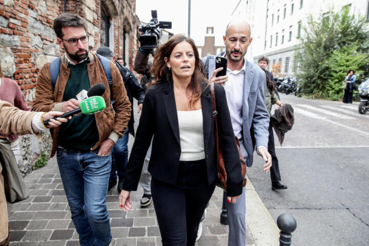 La Corte d’Appello di Milano annulla la condanna di Ilaria Salis per vizio di notifica