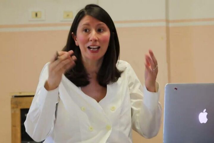 La filosofa del diritto critica il governo: "Il carcere minorile rischia di diventare una scuola del crimine"
