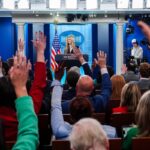 La portavoce di Trump, Katie Zacharia, accusata di aver mentito sulle sue credenziali legali
