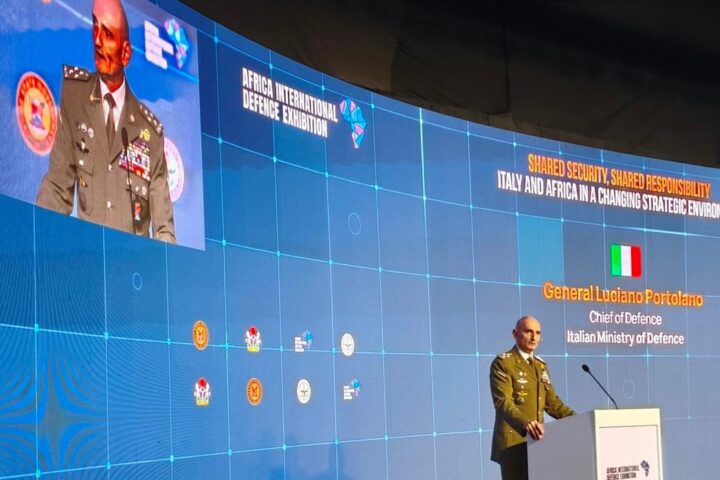 La sicurezza dell’Europa e dell’Africa è interdipendente, avverte il generale Portolano a Afridex 2026