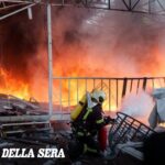 La vita a Kiev durante le bombe: famiglie in attesa e preoccupazioni per l'assenza di allerta antiaerea