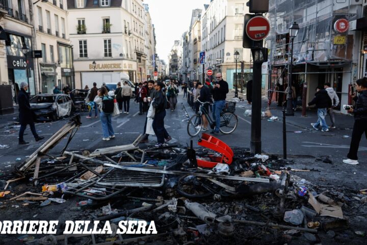 Macron: "I violenti dovranno affrontare le conseguenze". Proteste e saccheggi continuano a Parigi