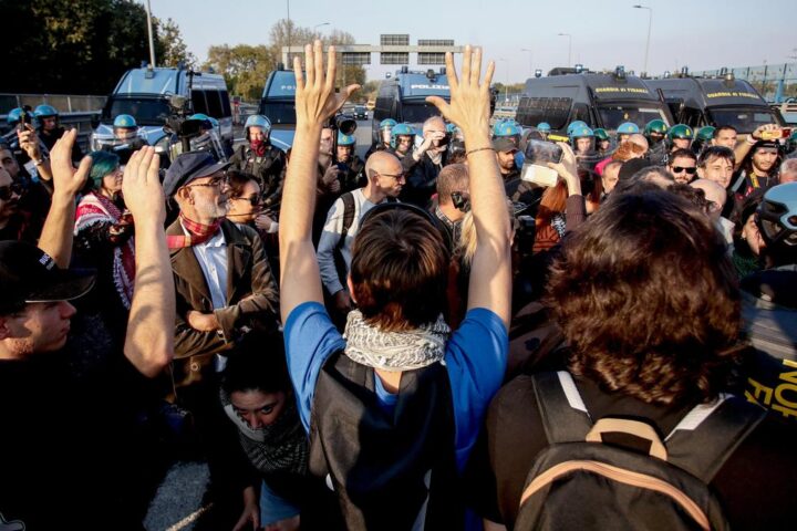 Manifestazioni pacifiche in tutta Italia: Usb parla di un milione di partecipanti, Viminale stima 255mila