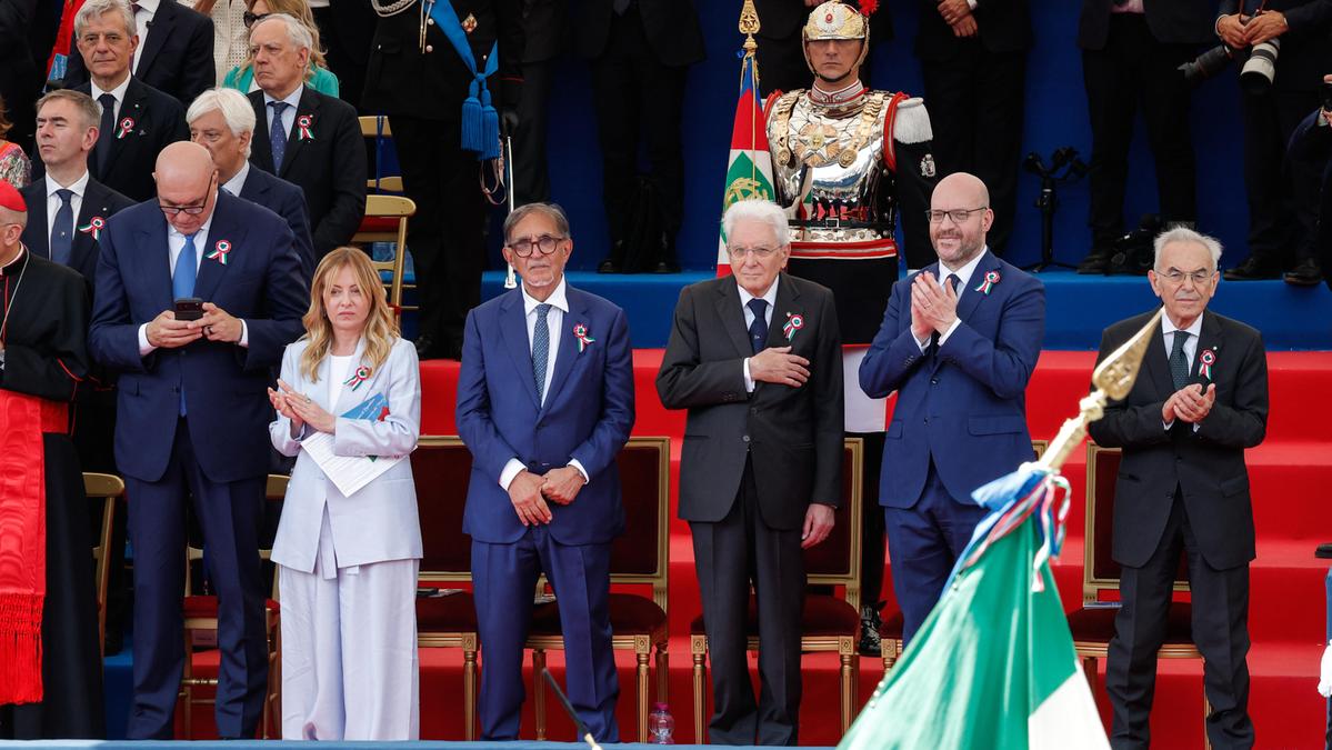 Mattarella critica l'eccesso di giornate nazionali e il loro impatto sugli enti pubblici