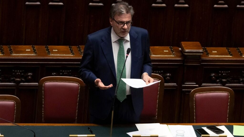 Mini Irpef per giovani, ma stop al taglio per il ceto medio nella manovra 2027