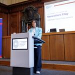 Navanethem Pillay vince il Nobel per la Pace e scherza su Trump durante conferenza a Norimberga
