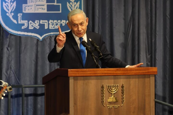 Netanyahu annuncia chiusura totale della Cisgiordania in risposta ad attacco armato all'Idf