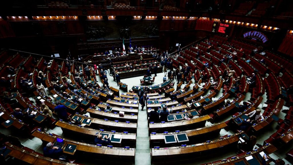 Nuova legge elettorale: approvato lo Stabilicum con premio di maggioranza e preferenze per il voto del 2027