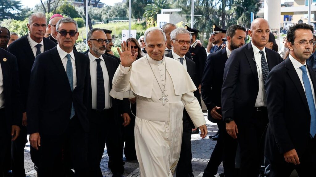 Papa Leone XIV operato al Gemelli: intervento riuscito e rapido recupero previsto
