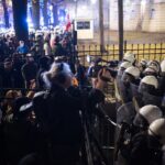 Proteste a Varsavia contro la sospensione del presidente della Corte Costituzionale polacca
