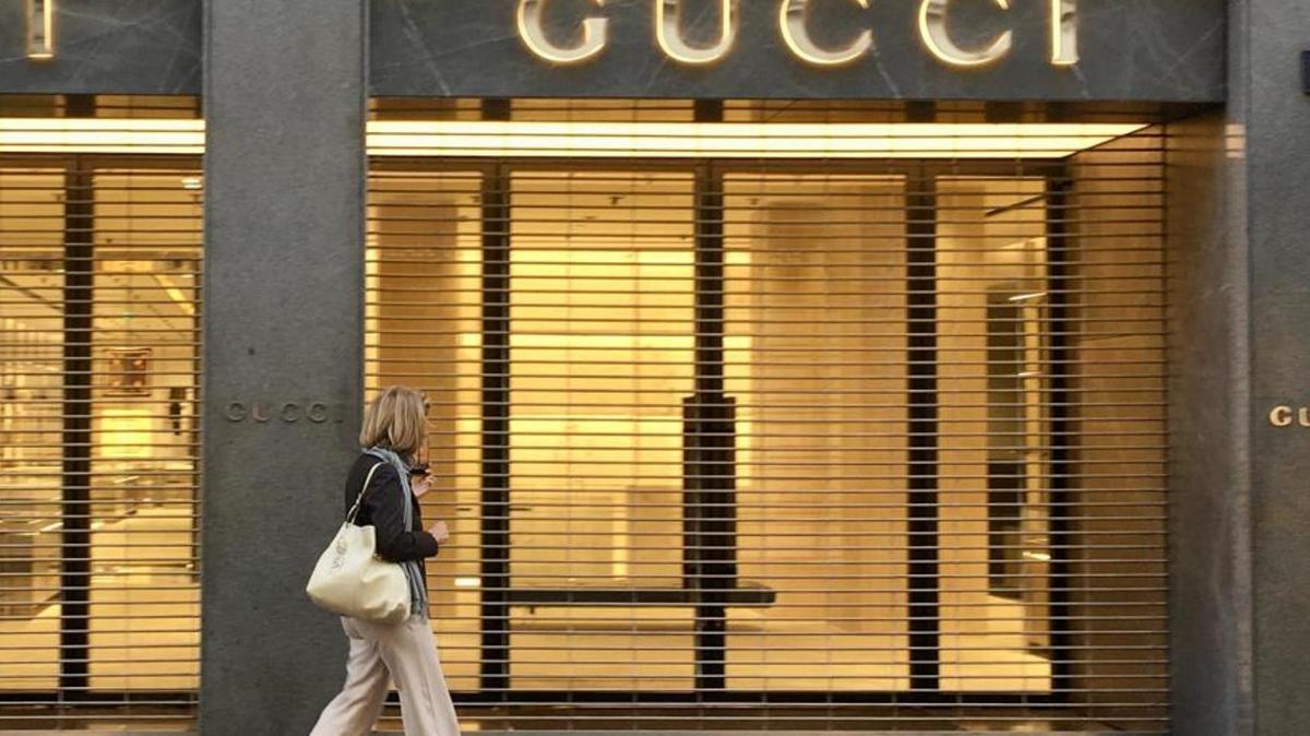 Rabbia e paura nel Quadrilatero della Moda dopo i saccheggi di domenica a Milano