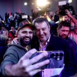 Salvini rieletto segretario della Lega con il 76%: "Basta soldi e armi a Kiev"