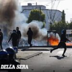 Scontri nelle scuole francesi: preside aggredito e cosparso di benzina a Marsiglia