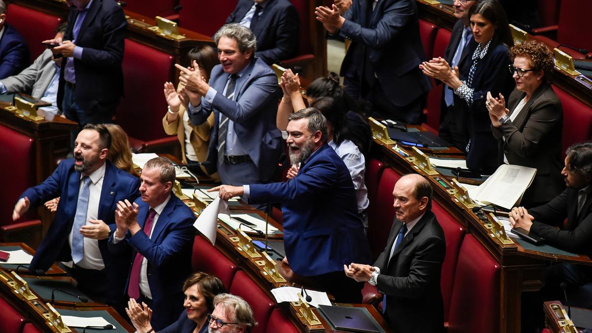 Stabilicum: oggi il voto segreto per la riforma elettorale, Meloni si mostra sicura