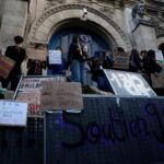 Studenti francesi protestano per condizioni scolastiche inadeguate e mancanza di personale