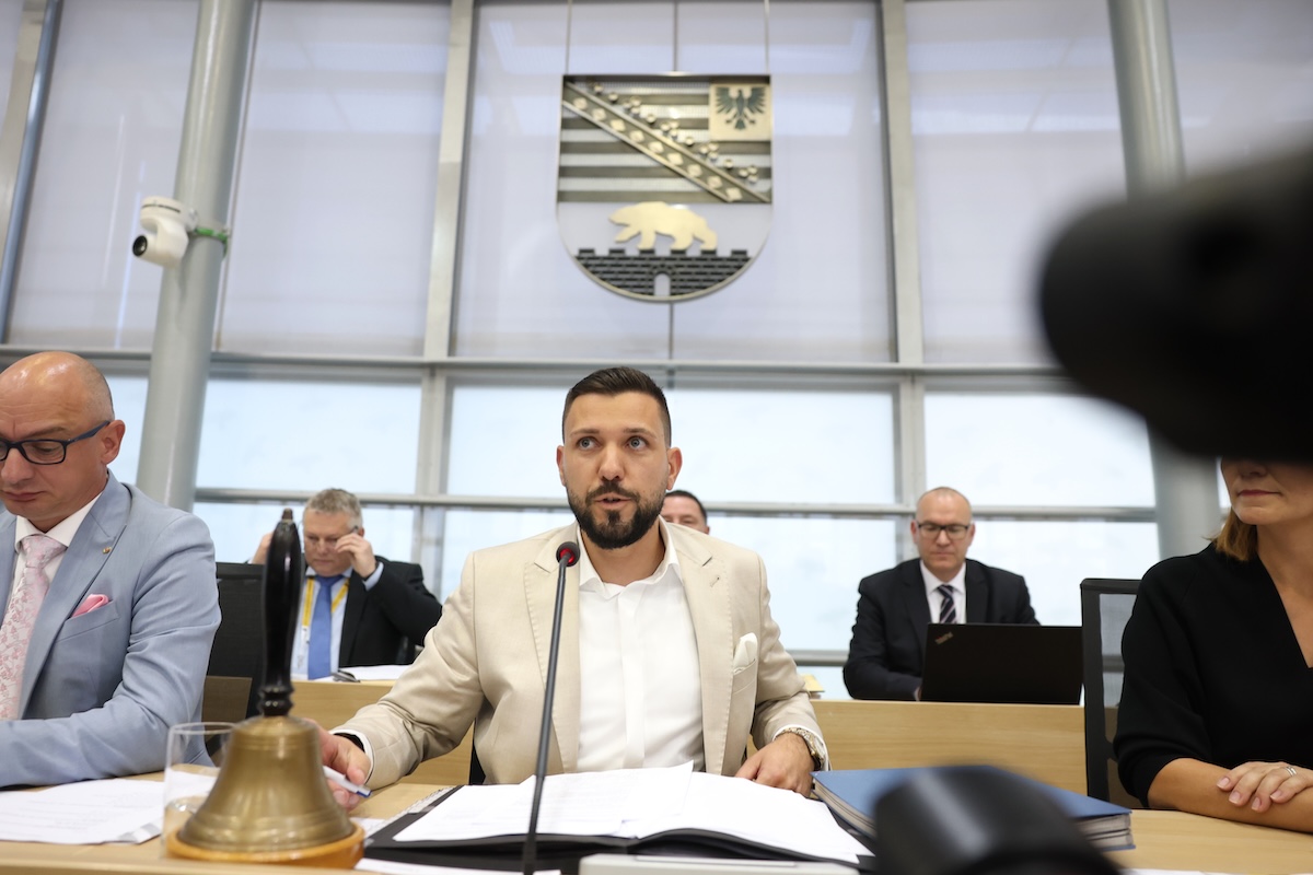 Tobias Rausch dell'AfD eletto presidente del parlamento della Sassonia-Anhalt, una prima storica in Germania