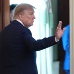 Trump annuncia che la Russia fornirà 300mila tonnellate di gasolio al mercato globale