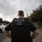 Un agente dell’ICE spara a un uomo a New York durante arresto con un bambino presente