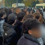 Vandali attaccano scuole a Torino, si teme un effetto contagio dopo le proteste in Francia